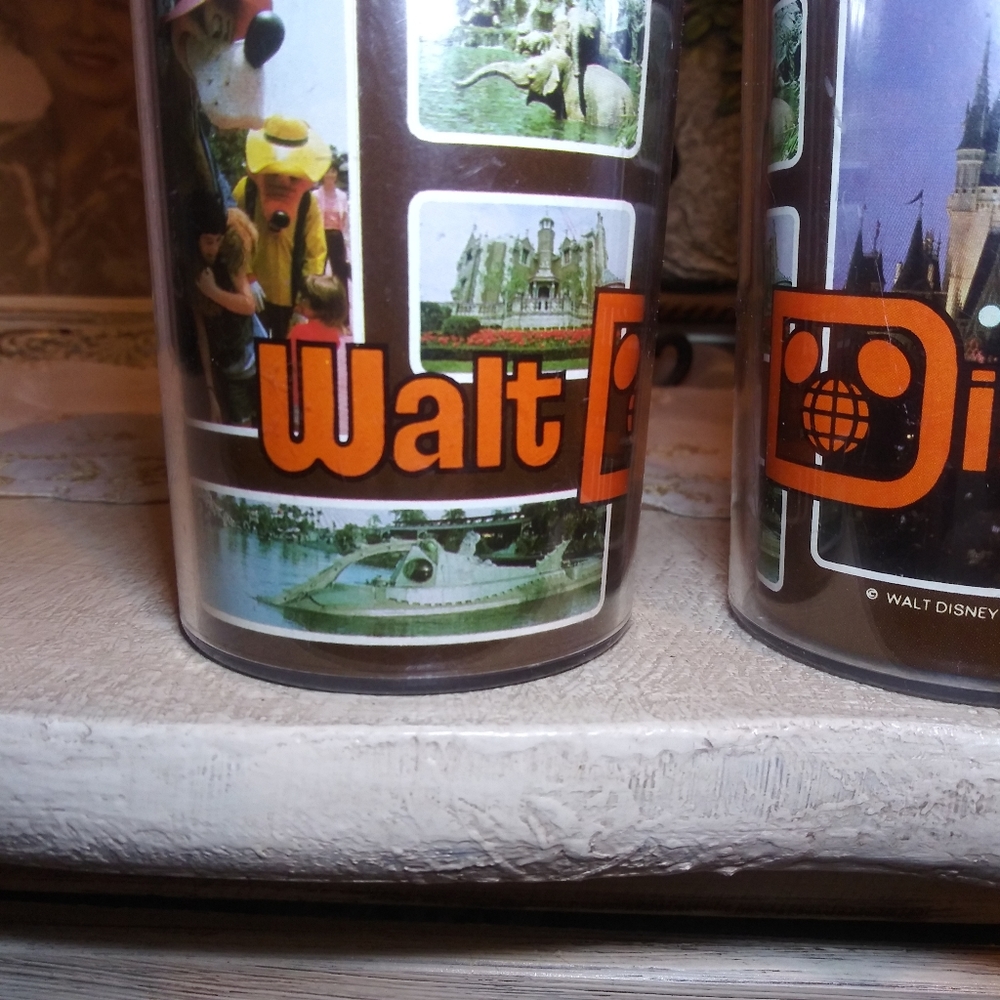 Vintage Walt Disney World Park Thermo Serv Cups - Picture 4 of 9